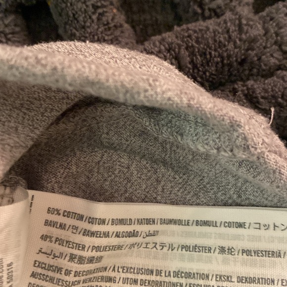 NWT Mens Hollister shirt - Picture 3 of 4